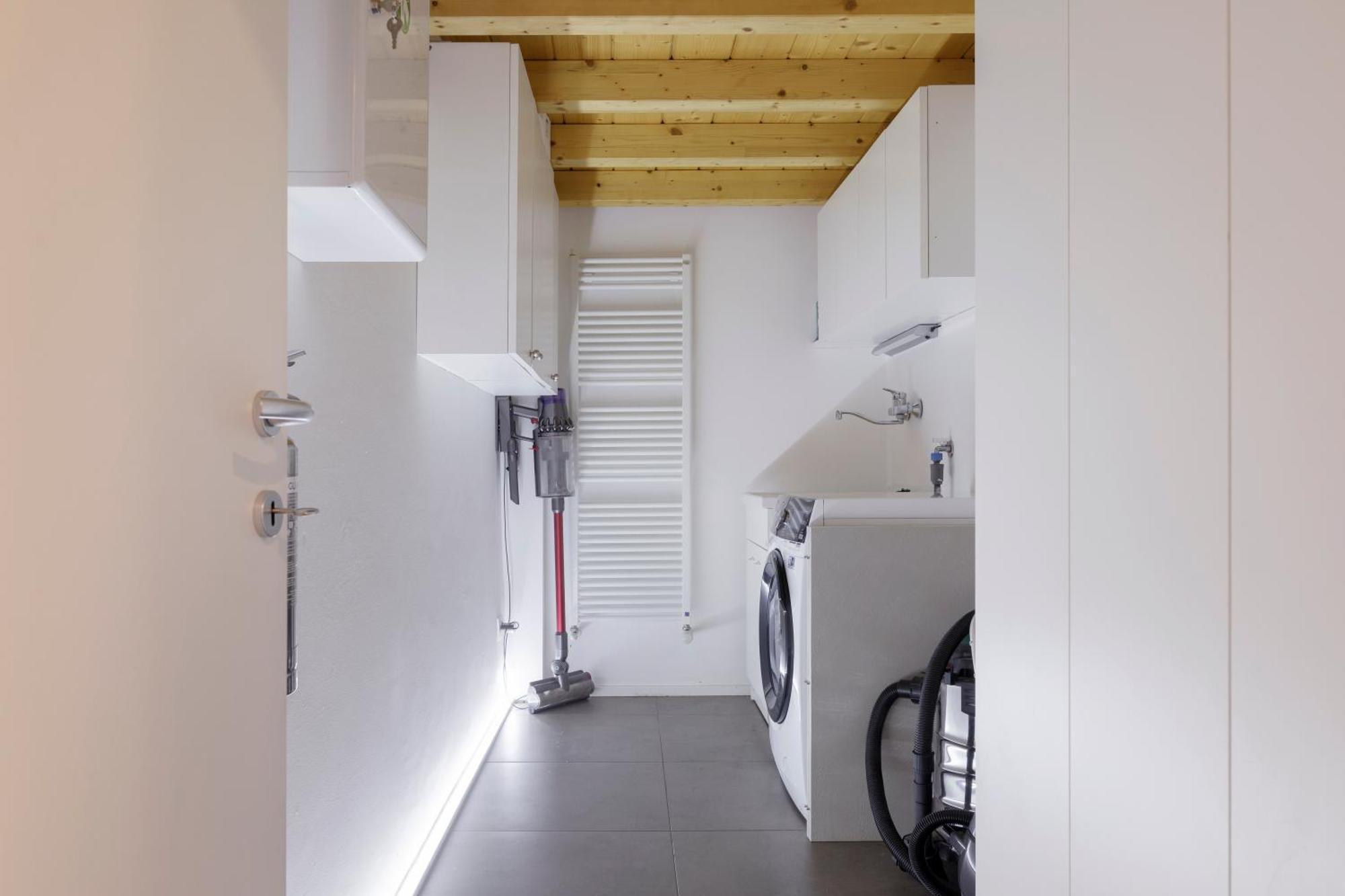 Luxe & Central Haven - Jacuzzi, Sauna, Steam, Private Parking Como Bagian luar foto